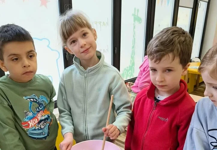 Warsztaty ekologiczne dla dzieci – zajączki i papier czerpany Warsztaty ekologiczne dla dzieci – zajączki i papier czerpany