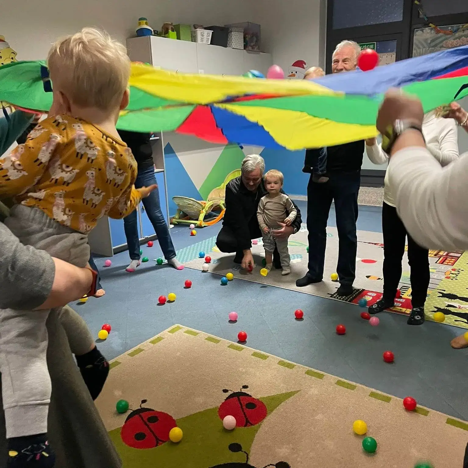 Dzień babci i dziadka w żłobku